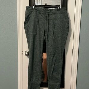 Old navy active cozecore 2x plus green soft jogger pant